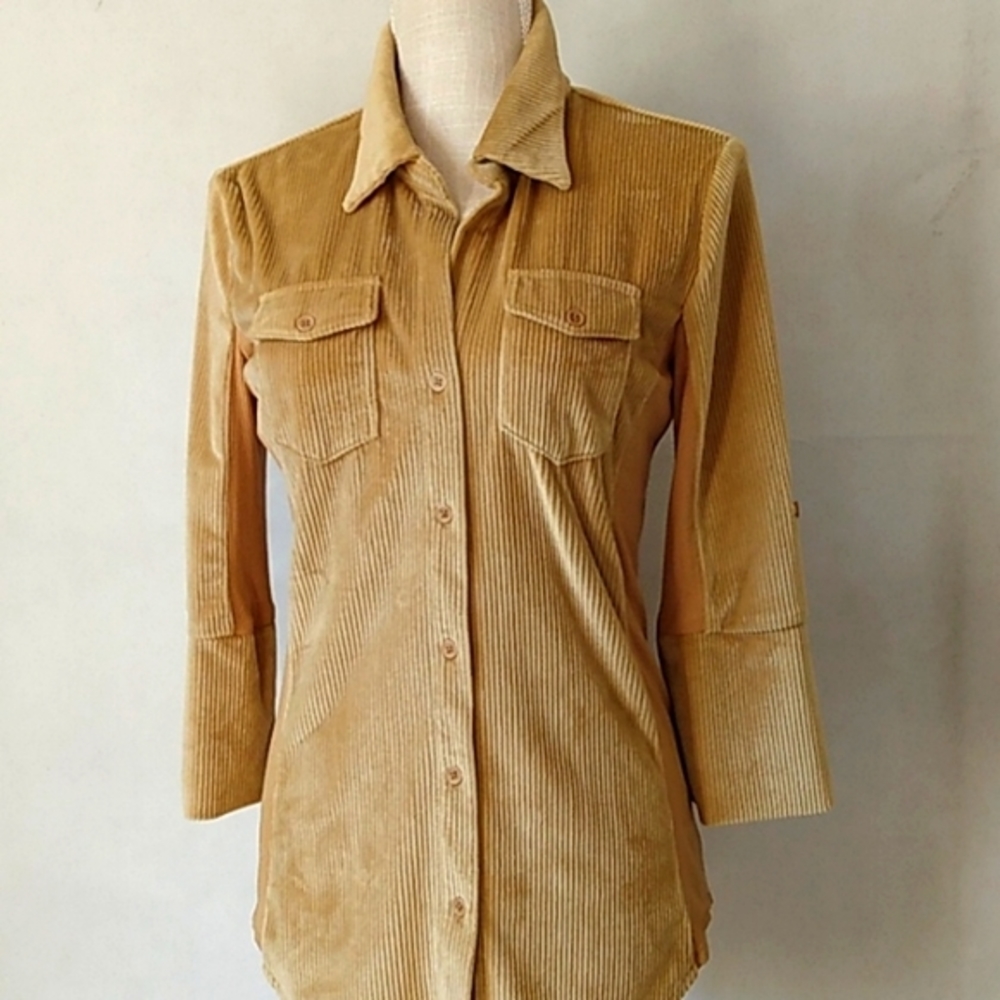 CIRANNA CAMP SHIRTAIL Luxury  Soft Tan Stretch Size Medium